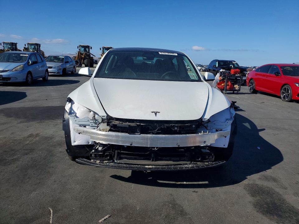 Продаж на аукціоні авто 2026 Tesla Model 3, vin: 5YJ3E1EAXTF206437, номер лоту: 67218996