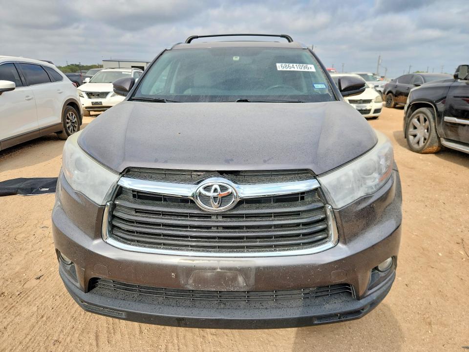 68641096 :رقم المزاد ، 5TDKKRFH2GS156844 vin ، 2016 Toyota Highlander مزاد بيع
