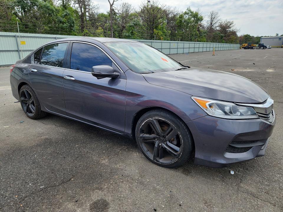 2016 Honda Accord მანქანა იყიდება აუქციონზე, vin: 1HGCR2F74GA092514, აუქციონის ნომერი: 67289506