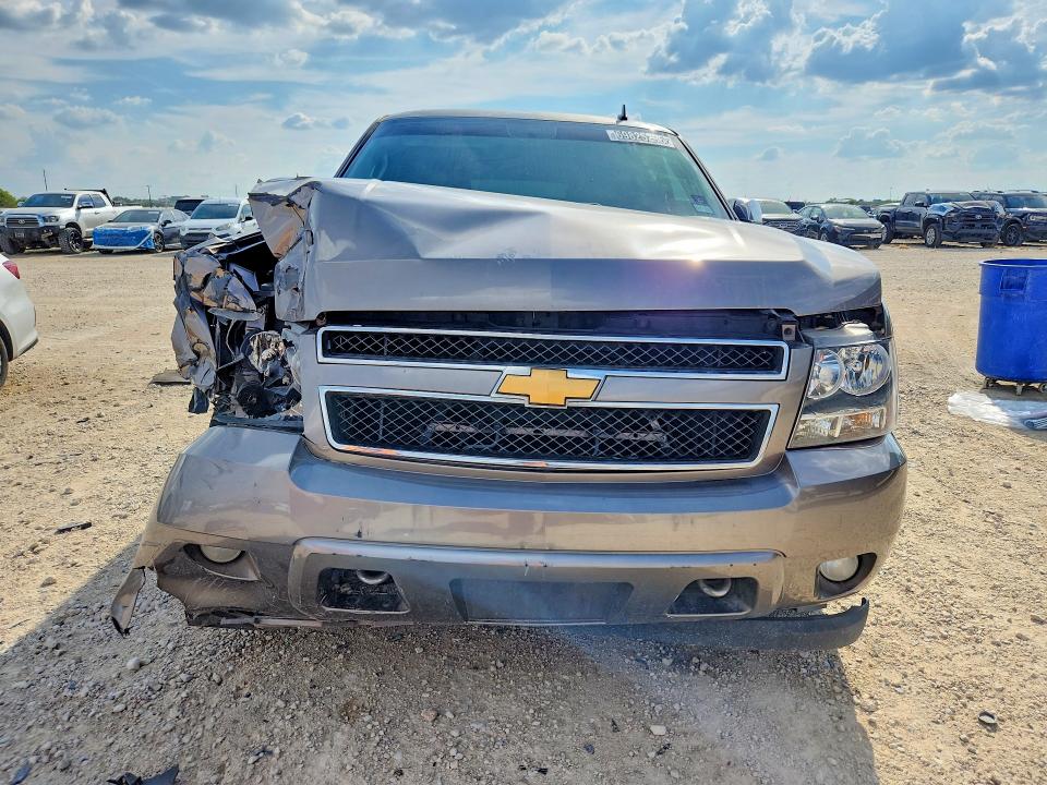 Aukcja sprzedaży 2014 Chevrolet Suburban, vin: 1GNSKKE78ER150064, numer aukcji: 69825296