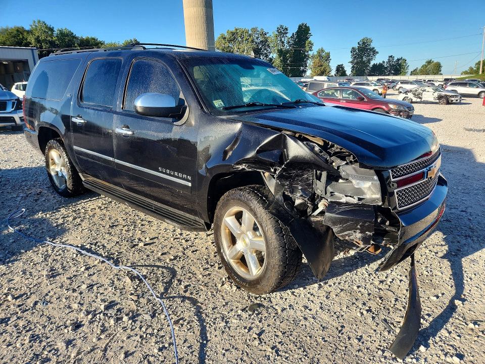 68644736 :رقم المزاد ، 1GNSKKE78CR320534 vin ، 2012 Chevrolet Suburban مزاد بيع