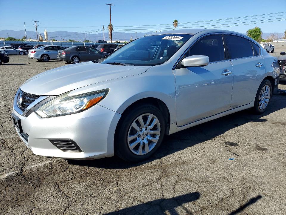 2016 Nissan Altima მანქანა იყიდება აუქციონზე, vin: 1N4AL3AP7GC255560, აუქციონის ნომერი: 67222096