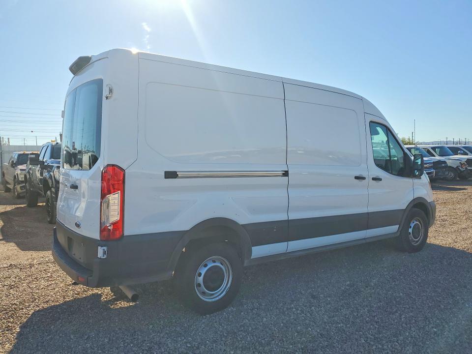 70442196 :رقم المزاد ، 1FTBR1C82PKB00864 vin ، 2023 Ford Transit مزاد بيع