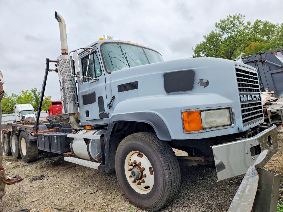 Aukcja sprzedaży 1999 Mack Cl713, vin: 1M2AD09C8XW009117, numer aukcji: 68747486