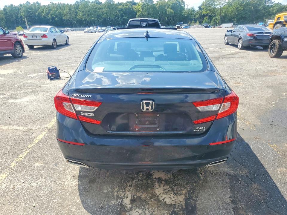 67327706 :رقم المزاد ، 1HGCV2F90MA006317 vin ، 2021 Honda Accord مزاد بيع