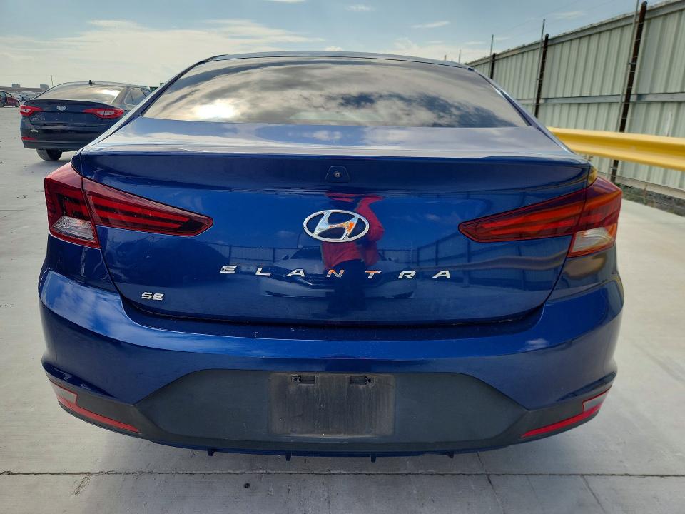 2019 Hyundai Elantra მანქანა იყიდება აუქციონზე, vin: 5NPD74LF6KH419870, აუქციონის ნომერი: 67735926