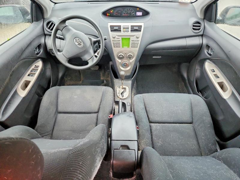 71147376 :رقم المزاد ، JTDBT4K31B1405280 vin ، 2011 Toyota Yaris مزاد بيع