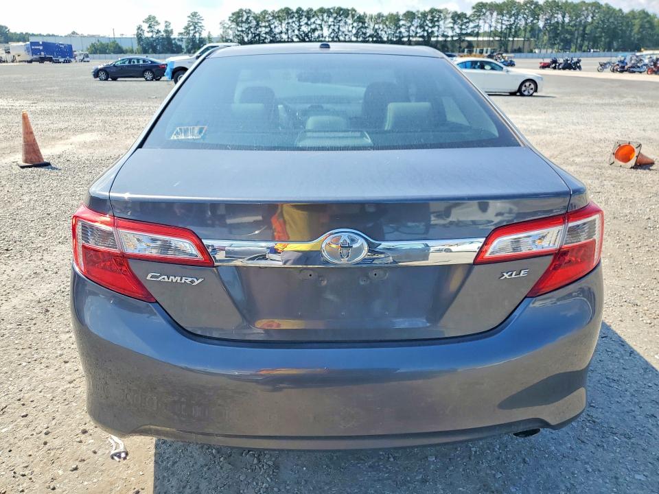 67131326 :رقم المزاد ، 4T1BF1FK4DU293000 vin ، 2013 Toyota Camry مزاد بيع