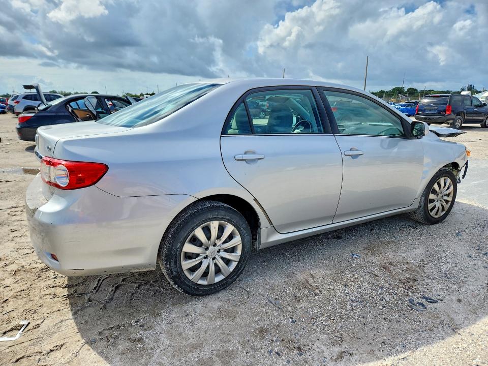 Продаж на аукціоні авто 2013 Toyota Corolla, vin: 5YFBU4EE1DP113170, номер лоту: 69107376