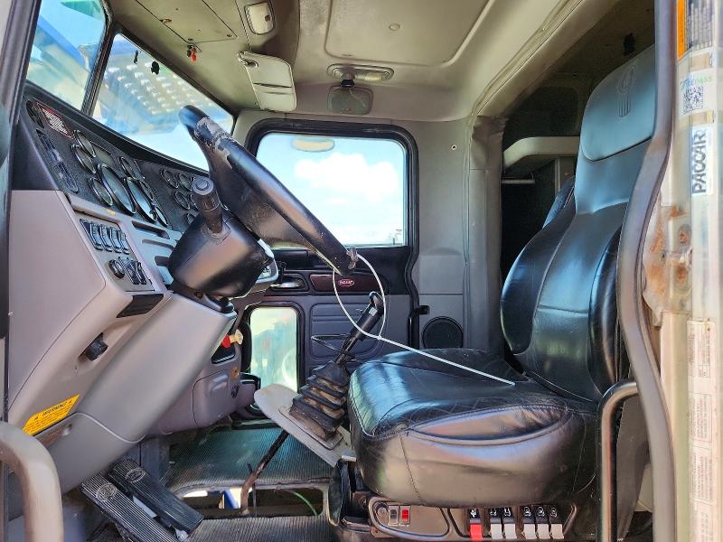 Продажа на аукционе авто 2014 Peterbilt 388, vin: 1NPWD49X7ED215406, номер лота: 66811486