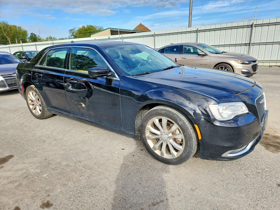 Aukcja sprzedaży 2016 Chrysler 300, vin: 2C3CCARGXGH161945, numer aukcji: 69988086