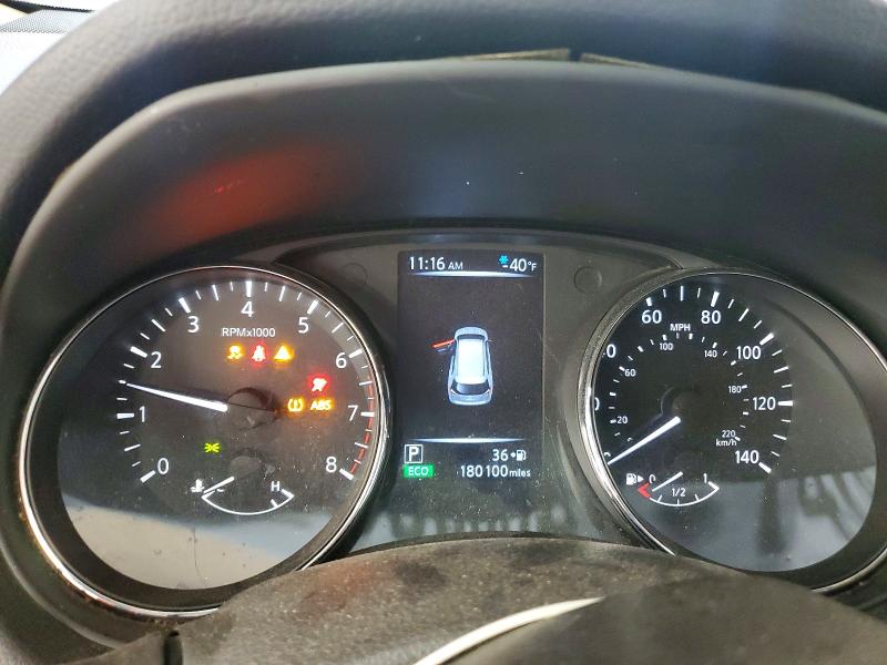 67463086 :رقم المزاد ، 5N1AT2MT5HC802092 vin ، 2017 Nissan Rogue مزاد بيع