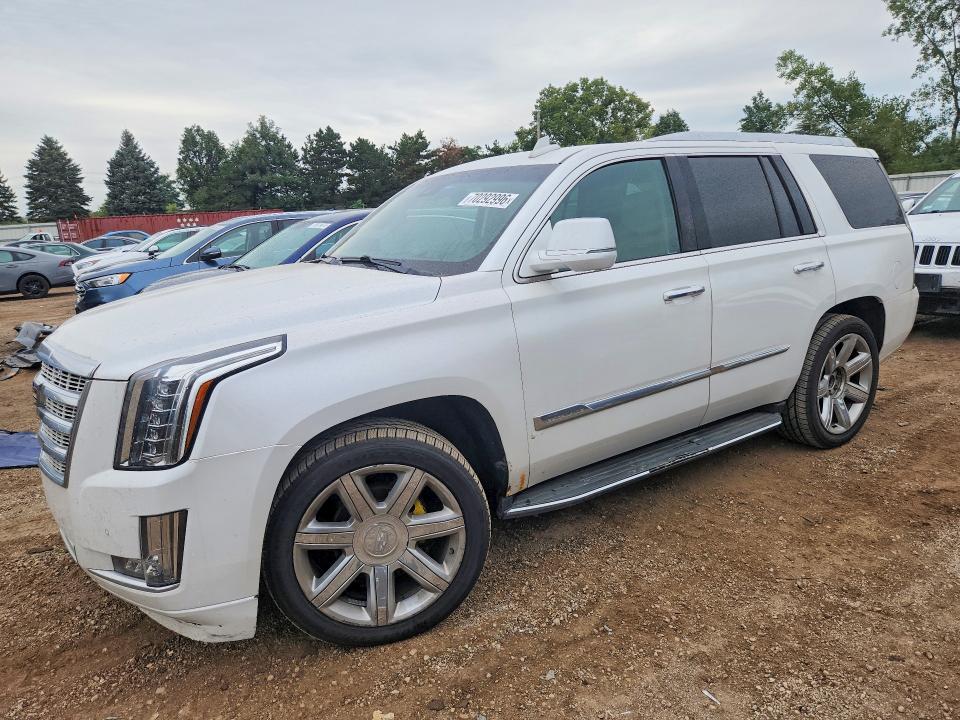 70292996 :رقم المزاد ، 1GYS4BKJ4GR154029 vin ، 2016 Cadillac Escalade مزاد بيع