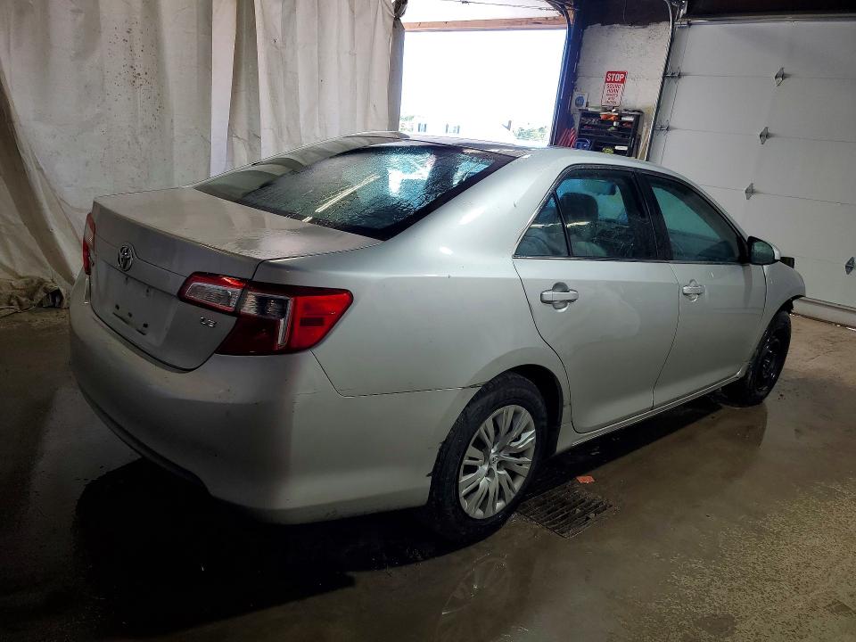 68725696 :رقم المزاد ، 4T4BF1FK7DR312709 vin ، 2013 Toyota Camry مزاد بيع