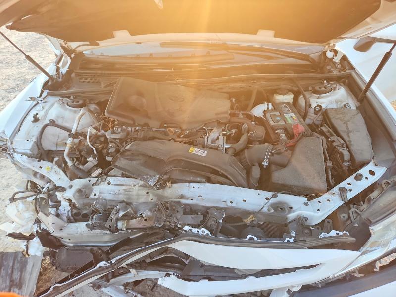 2018 Toyota Camry მანქანა იყიდება აუქციონზე, vin: 4T1B11HK1JU070646, აუქციონის ნომერი: 70353726