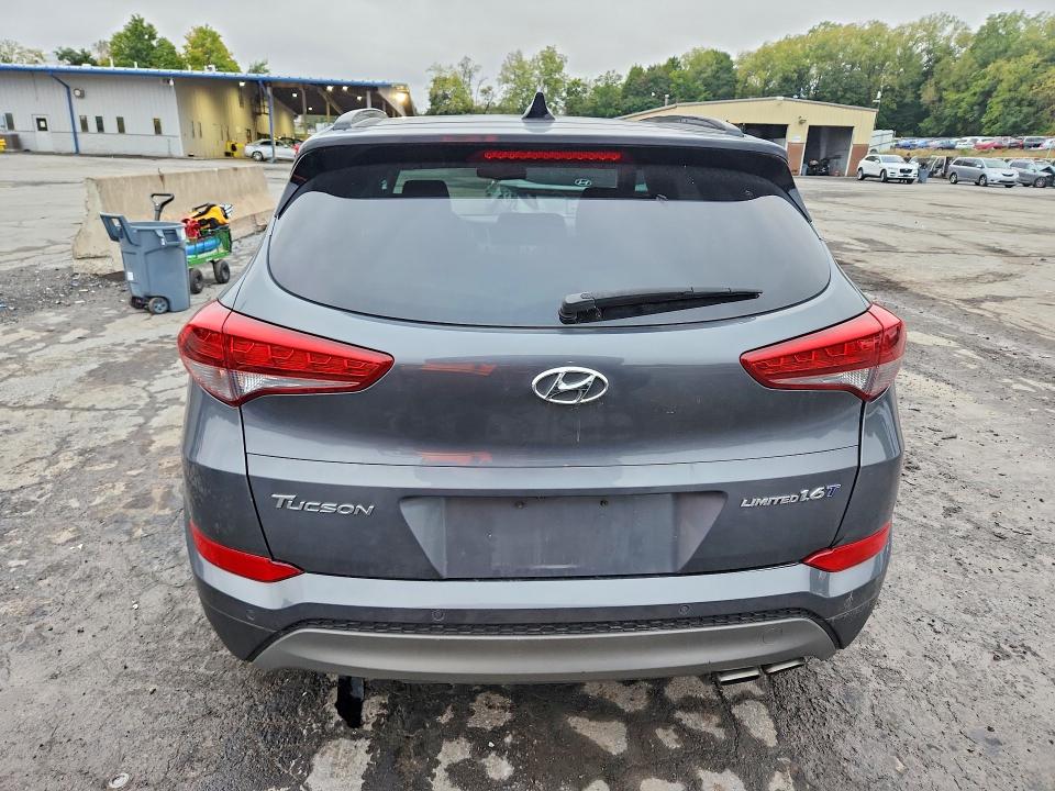 69239646 :رقم المزاد ، KM8J33A27GU089948 vin ، 2016 Hyundai Tucson مزاد بيع