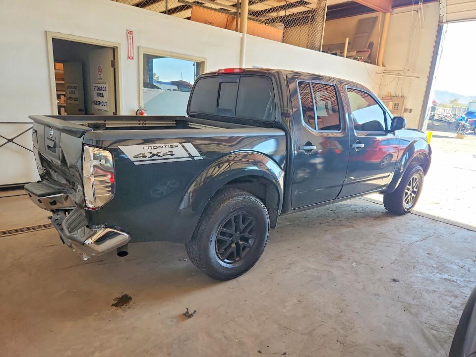 68658886 :رقم المزاد ، 1N6AD0EV0FN733333 vin ، 2015 Nissan Frontier مزاد بيع