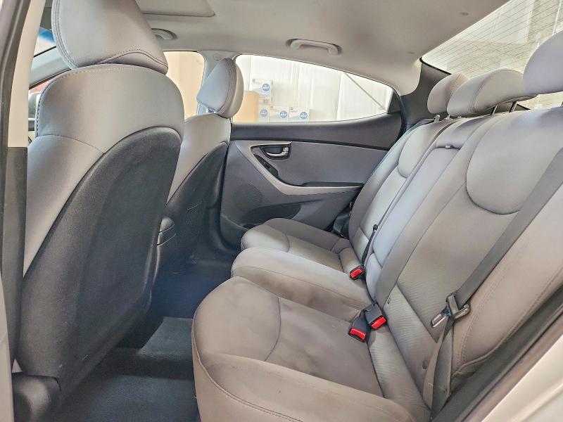 69741596 :رقم المزاد ، 5NPDH4AE7CH107467 vin ، 2012 Hyundai Elantra مزاد بيع