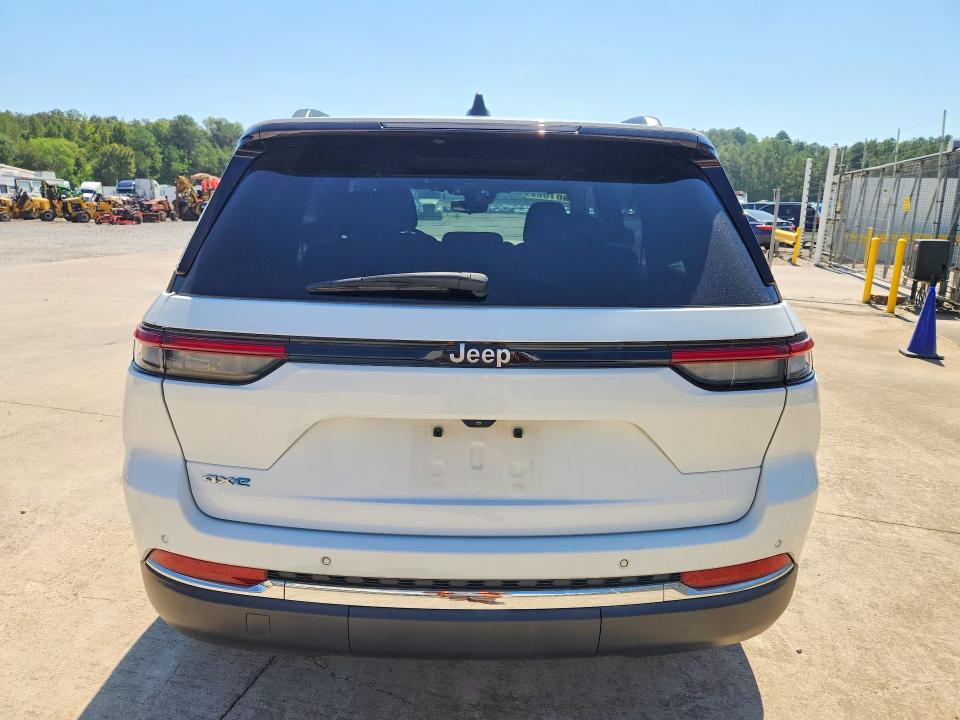 Auction sale of the 2024 Jeep Grand Cherokee, vin: 1C4RJYB65RC129187, lot number: 70014116
