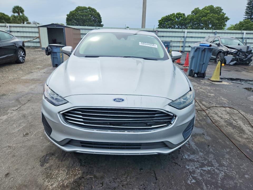 Продажа на аукционе авто 2019 Ford Fusion, vin: 3FA6P0LU0KR127652, номер лота: 68544656
