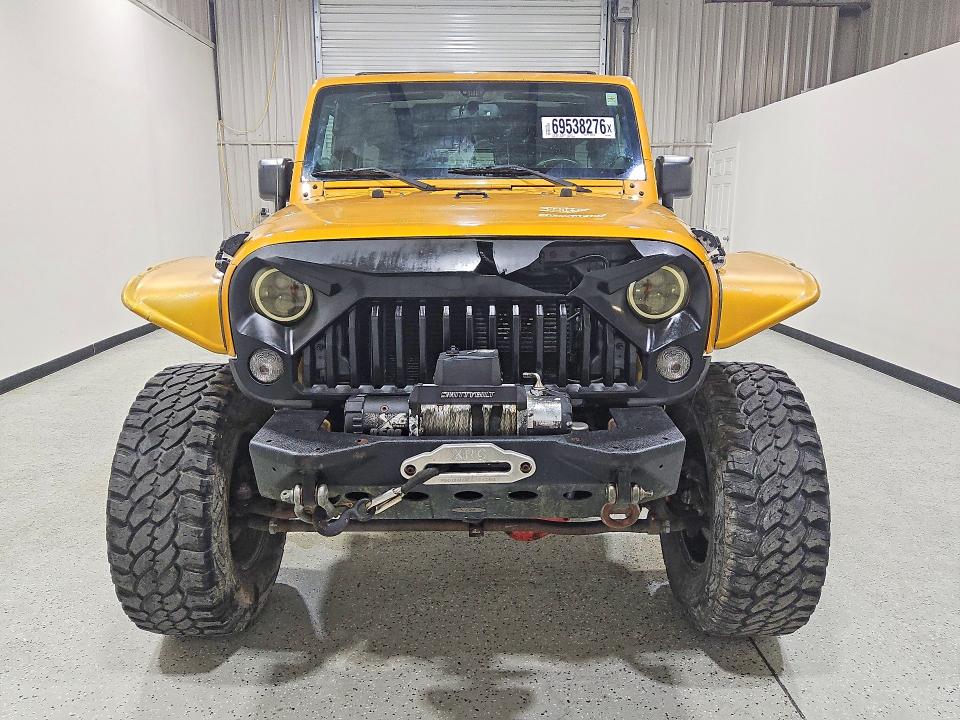 69538276 :رقم المزاد ، 1C4BJWFG1EL318504 vin ، 2014 Jeep Wrangler Unlimited مزاد بيع