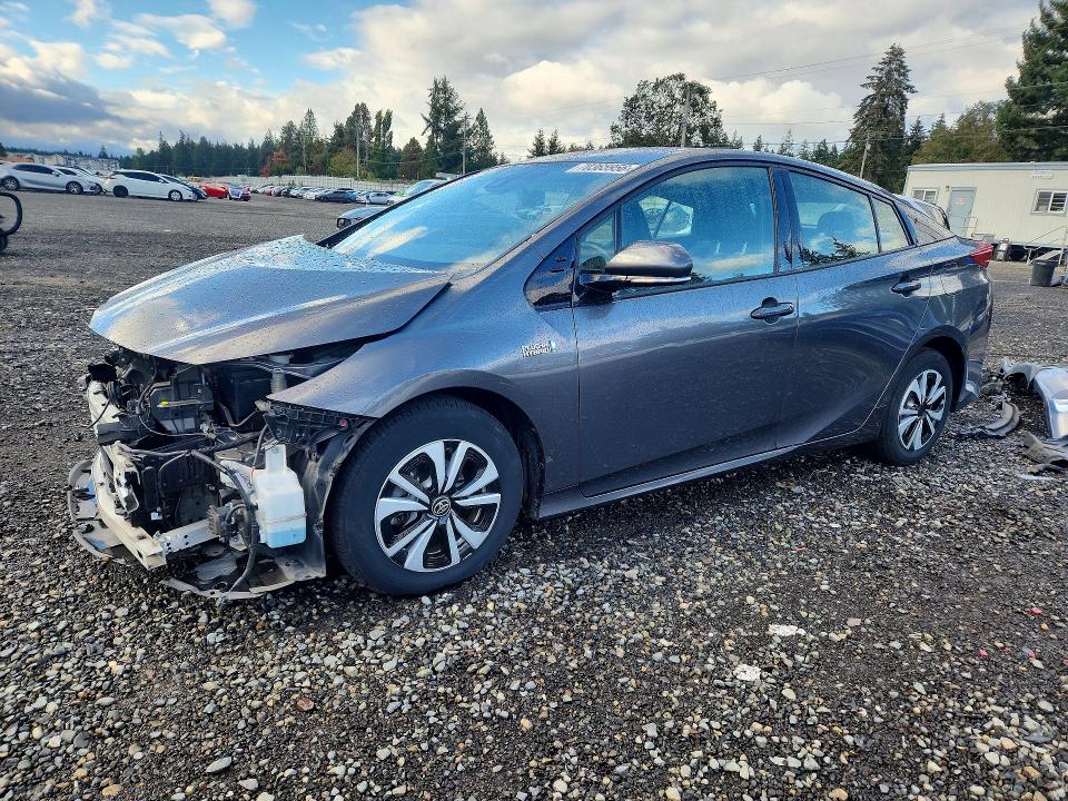 70365956 :رقم المزاد ، JTDKARFP3J3086175 vin ، 2018 Toyota Prius Prime مزاد بيع