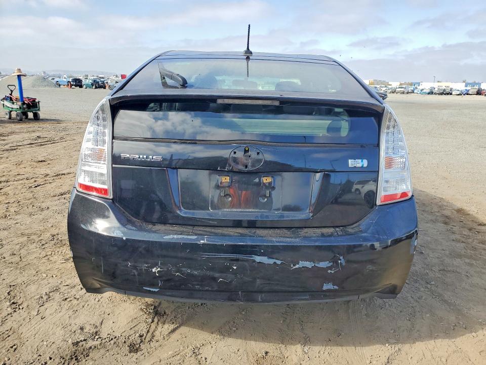 70281826 :رقم المزاد ، JTDKN3DU3A1309806 vin ، 2010 Toyota Prius مزاد بيع