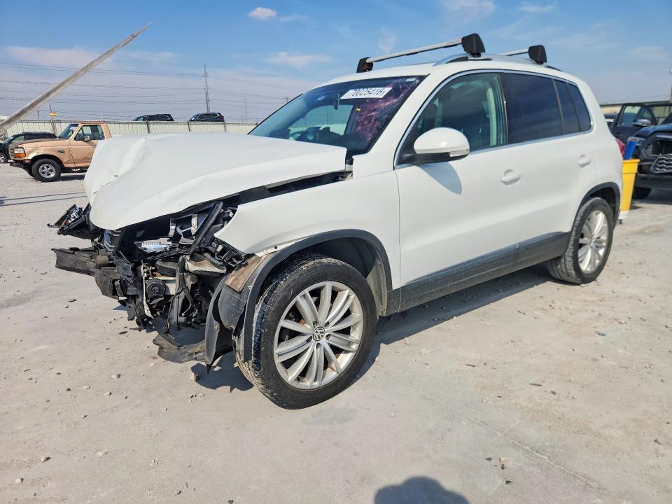 Aukcja sprzedaży 2015 Volkswagen Tiguan, vin: WVGBV7AX9FW580039, numer aukcji: 70025416