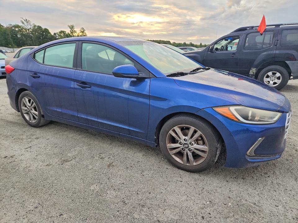 Продажа на аукционе авто 2017 Hyundai Elantra, vin: 5NPD84LF3HH129477, номер лота: 68229626