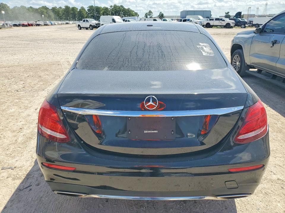 Продажа на аукционе авто 2019 Mercedes-benz E, vin: WDDZF4JB4KA588307, номер лота: 68732436