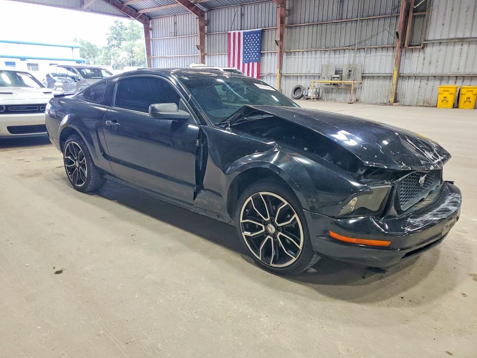2007 Ford Mustang მანქანა იყიდება აუქციონზე, vin: 1ZVFT80N675207563, აუქციონის ნომერი: 67619736