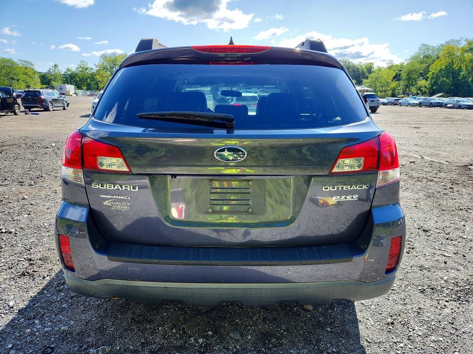 68824806 :رقم المزاد ، 4S4BRBLC9E3285136 vin ، 2014 Subaru Outback مزاد بيع