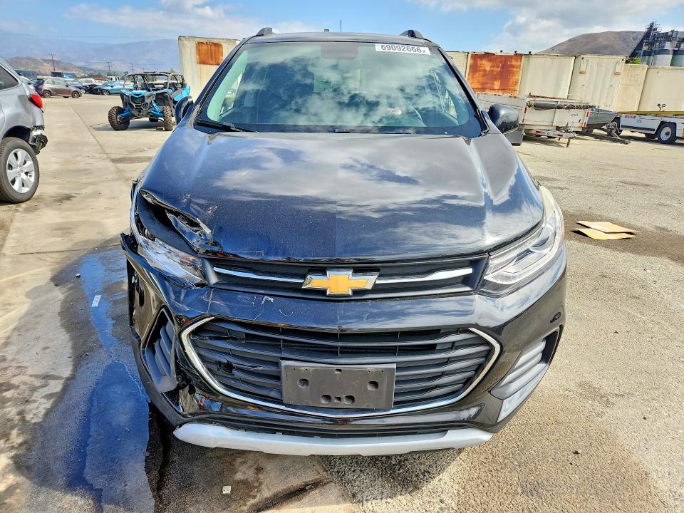 69092666 :رقم المزاد ، KL7CJLSB8KB903656 vin ، 2019 Chevrolet Trax مزاد بيع