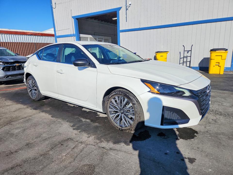 69740426 :رقم المزاد ، 1N4BL4DV1TN352790 vin ، 2026 Nissan Altima مزاد بيع