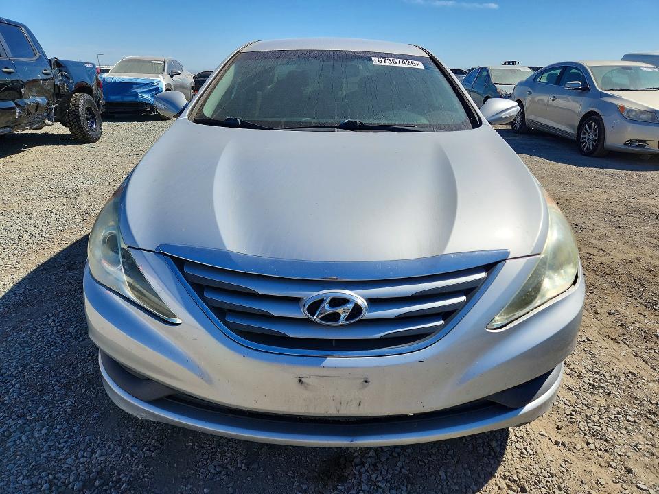 67367426 :رقم المزاد ، 5NPEB4AC3EH821569 vin ، 2014 Hyundai Sonata مزاد بيع