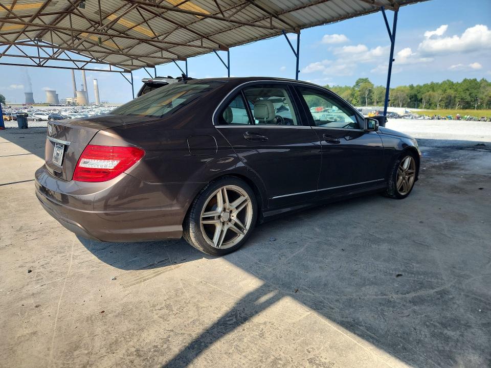Продаж на аукціоні авто 2014 Mercedes-benz C, vin: WDDGF4HBXER313379, номер лоту: 69818676