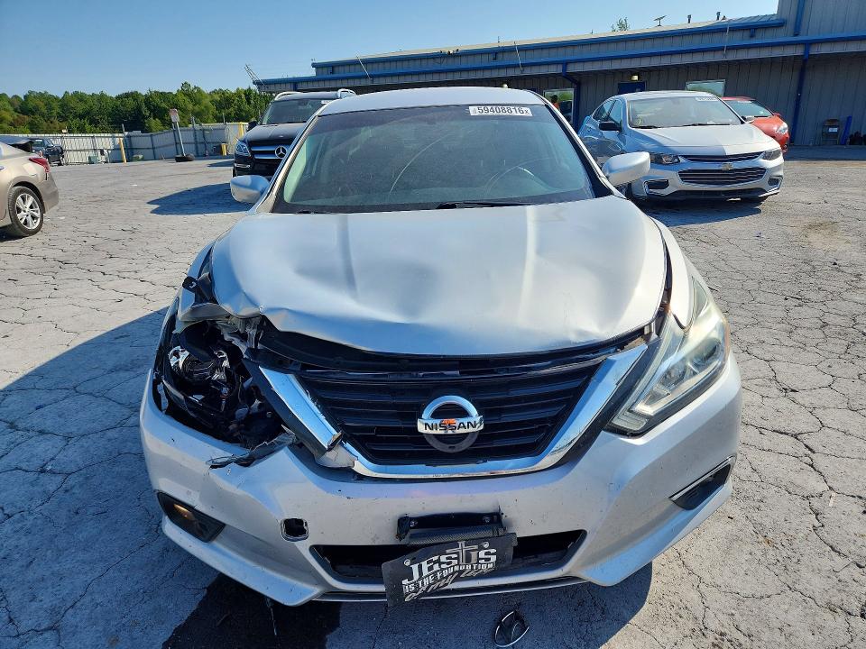 Продаж на аукціоні авто 2018 Nissan Altima, vin: 1N4AL3AP5JC234830, номер лоту: 59408816