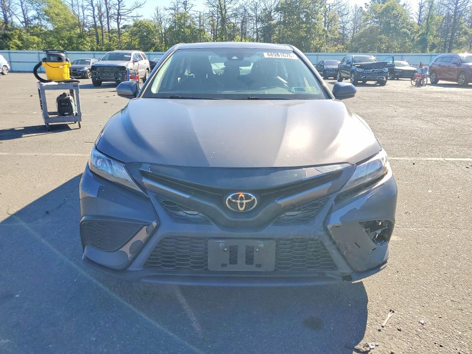 Aukcja sprzedaży 2021 Toyota Camry, vin: 4T1G11AK6MU410958, numer aukcji: 68961676