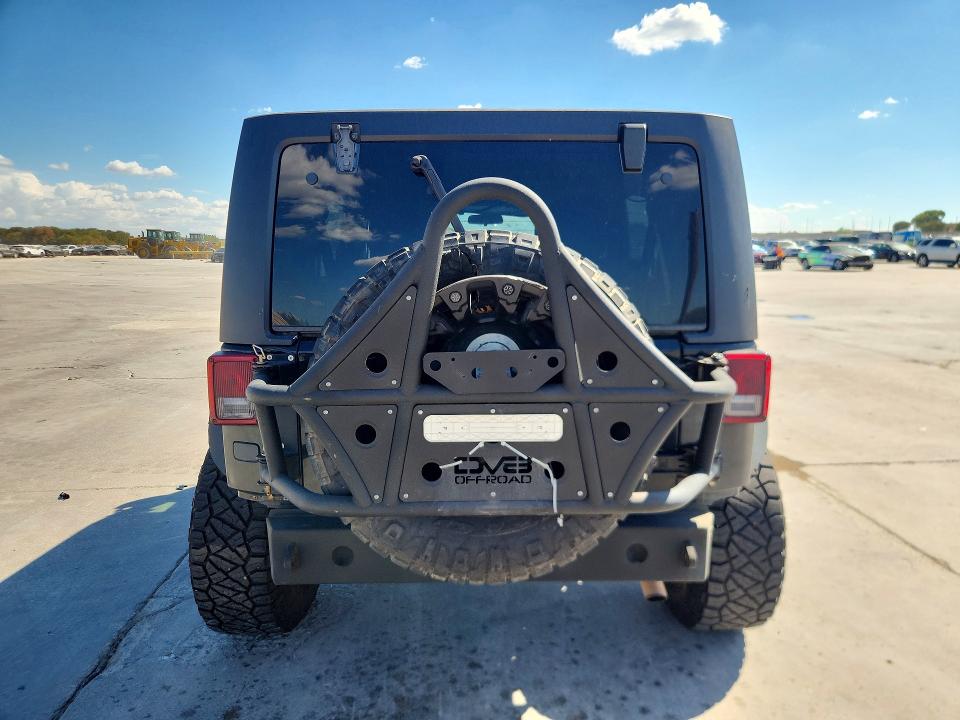 2012 Jeep Wrangler Unlimited მანქანა იყიდება აუქციონზე, vin: 1C4HJWDG8CL221679, აუქციონის ნომერი: 67220176