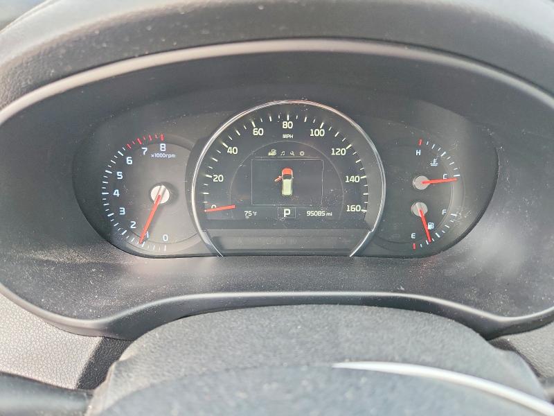 70727906 :رقم المزاد ، 5XYPHDA52HG276372 vin ، 2017 Kia Sorento مزاد بيع