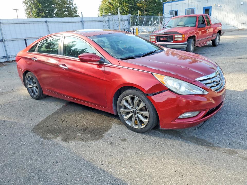 68653576 :رقم المزاد ، 5NPEC4AC9CH375941 vin ، 2012 Hyundai Sonata مزاد بيع