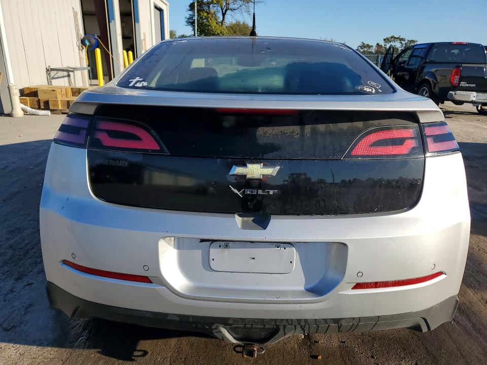 70928326 :رقم المزاد ، 1G1RD6E48BU103830 vin ، 2011 Chevrolet Volt مزاد بيع