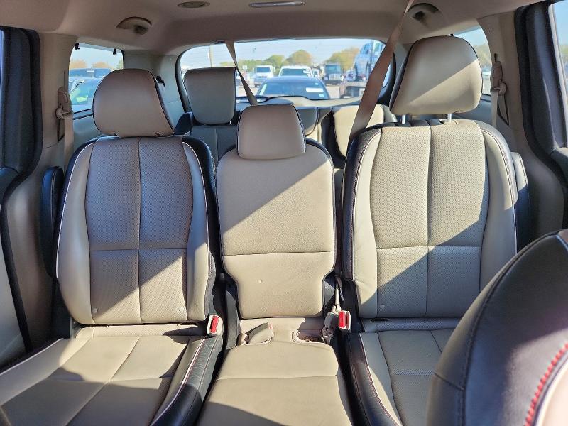 70324136 :رقم المزاد ، KNDMB5C18L6578152 vin ، 2020 Kia Sedona مزاد بيع