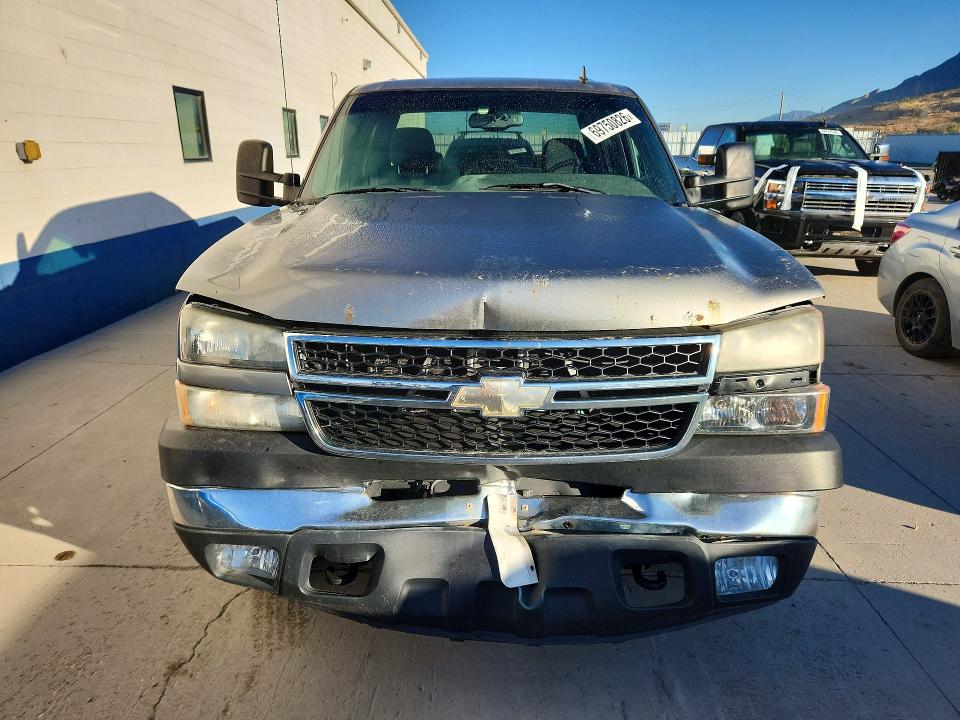 2006 Chevrolet Silverado მანქანა იყიდება აუქციონზე, vin: 1GCHK23U16F268715, აუქციონის ნომერი: 69750826