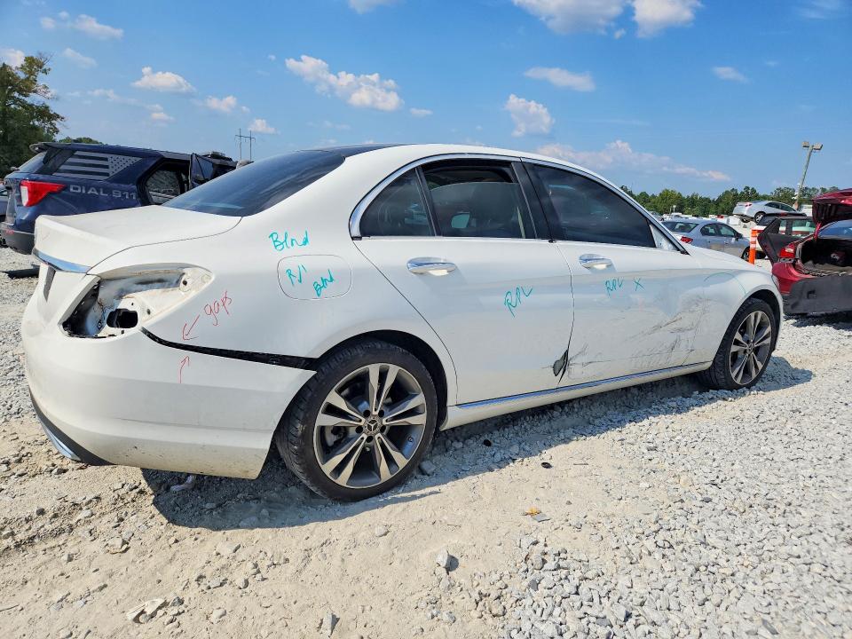 67455036 :رقم المزاد ، 55SWF4JB7HU214365 vin ، 2017 Mercedes-benz C مزاد بيع
