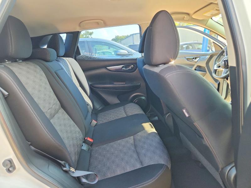 67475956 :رقم المزاد ، JN1BJ1CP5HW018543 vin ، 2017 Nissan Rogue Sport مزاد بيع