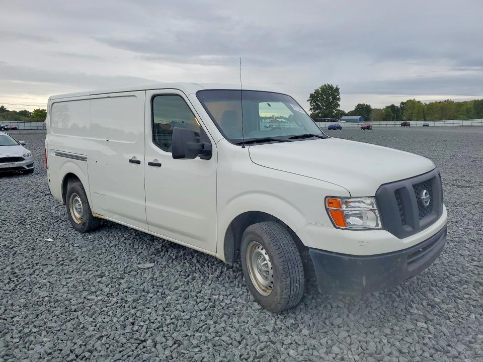 69173086 :رقم المزاد ، 1N6BF0KX9FN801150 vin ، 2015 Nissan Nv مزاد بيع