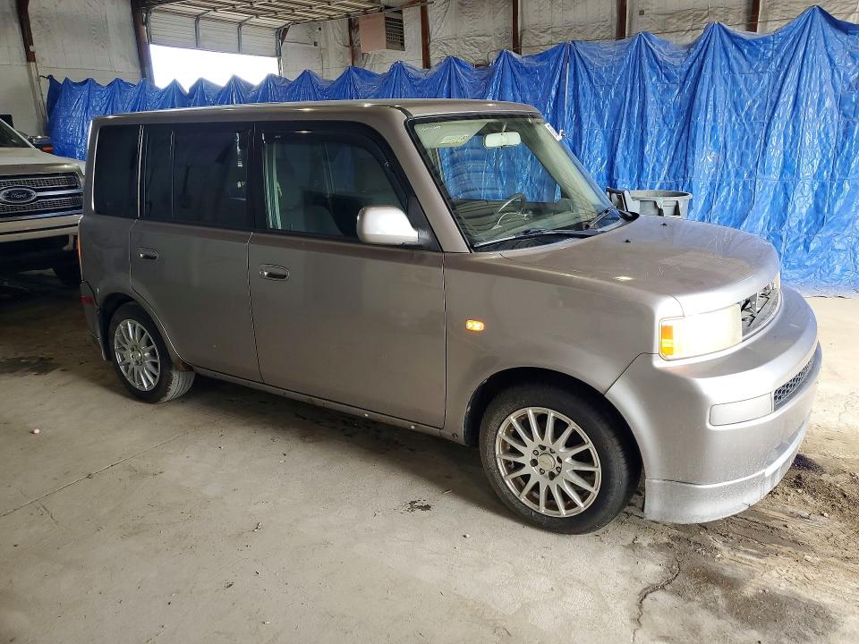 67842326 :رقم المزاد ، JTLKT324954022083 vin ، 2005 Scion Xb مزاد بيع