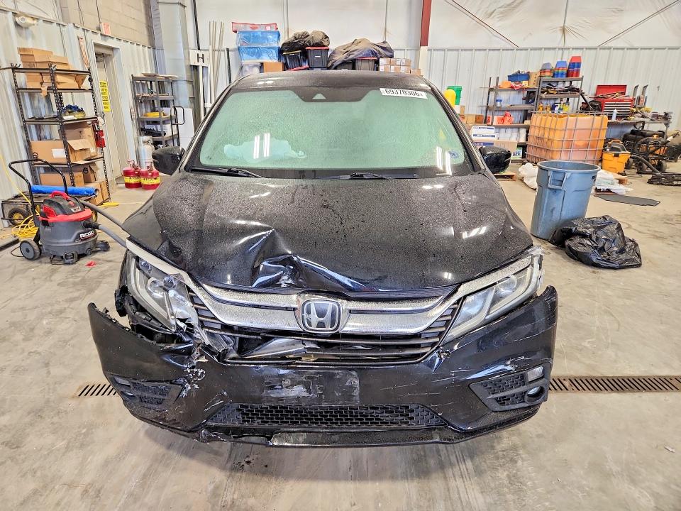 Продаж на аукціоні авто 2018 Honda Odyssey, vin: 5FNRL6H56JB045108, номер лоту: 69370306