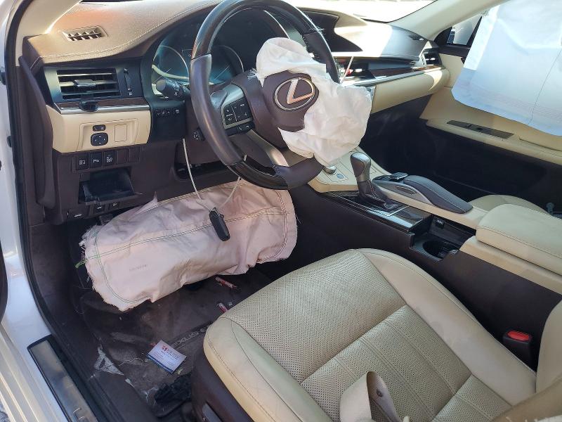 67044366 :رقم المزاد ، 58ABK1GG6JU083704 vin ، 2018 Lexus Es مزاد بيع